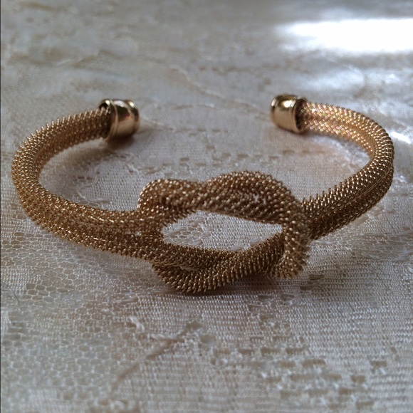 SALE! Gold Mesh Bracelet - Picture 3 of 3