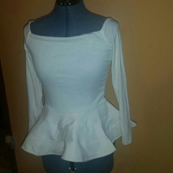 White off shoulder peplum top