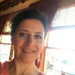 Meet your Posher, Elena