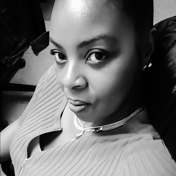 I'm Stacy, Niece of "Thelma"😘😘 - Picture 2 of 4