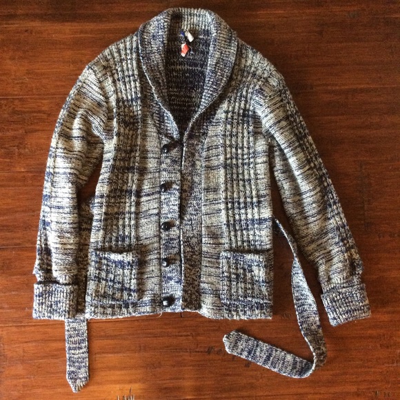 *SOLD* Vintage 1960s Belted Cardigan Sweater - Picture 2 of 4