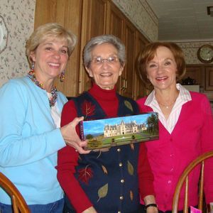 Meet your Posher, Nancy