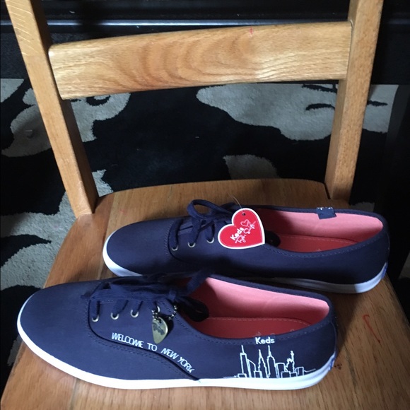 keds Shoes - Taylor Swift Welcome to NYC Keds