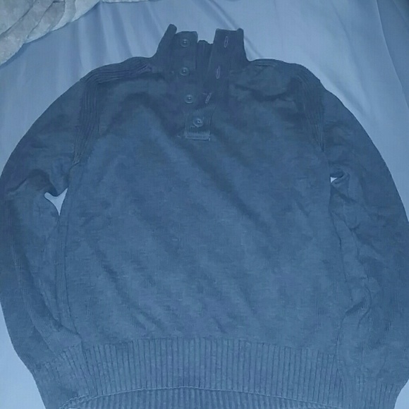 Express Sweater - Picture 4 of 4