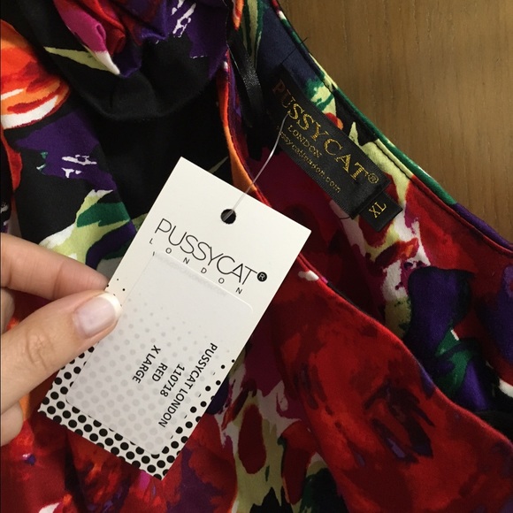 Beautiful multicolor floral dress - Picture 3 of 3