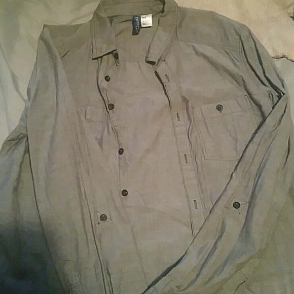 H&M button down - Picture 2 of 2