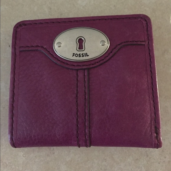 Fossil mini wallet