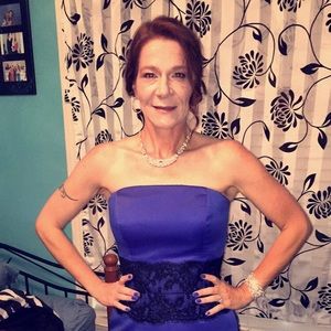 Meet your Posher, Amy