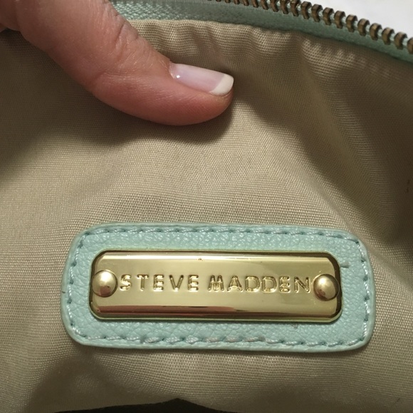 Steve Madden cross body bag - Picture 2 of 2