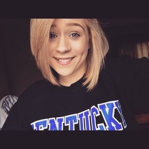 Meet your Posher, Brittney