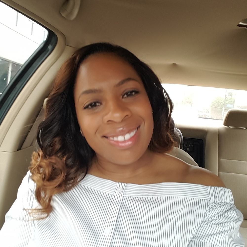 Meet your Posher, Alesha