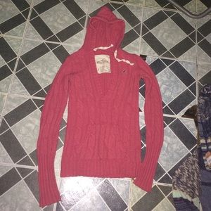 Hollister hooded Vneck knit sweater