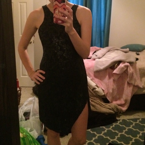 Black sequin dress. Size medium. New with tags.