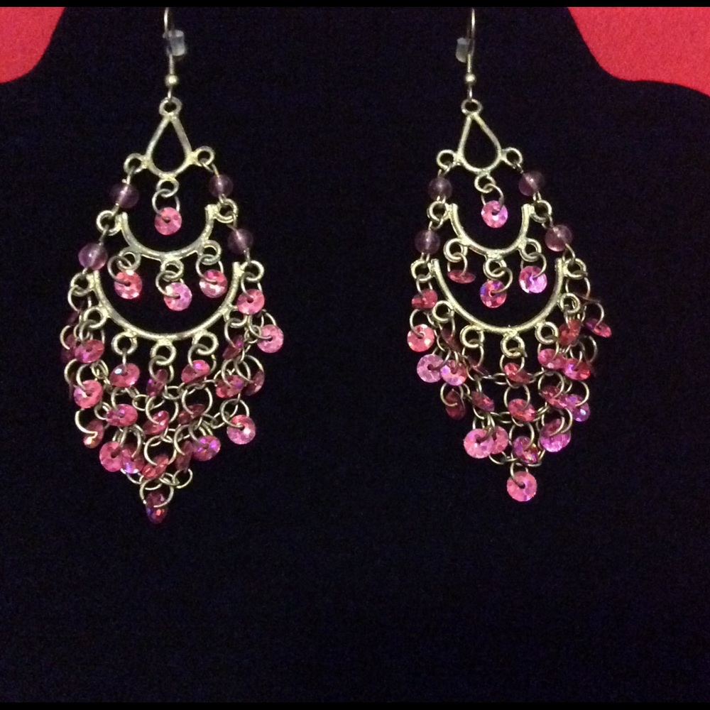 NEW Shimmering pink sequin on faux antiqued gold