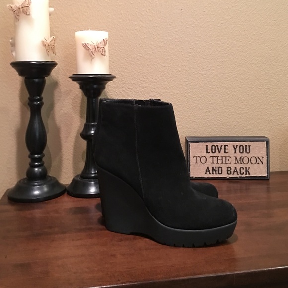 Brand New Steve Madden wedge booties.