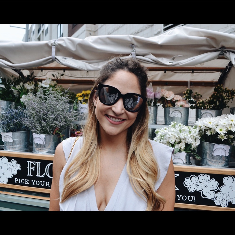 Meet your Posher, Tara