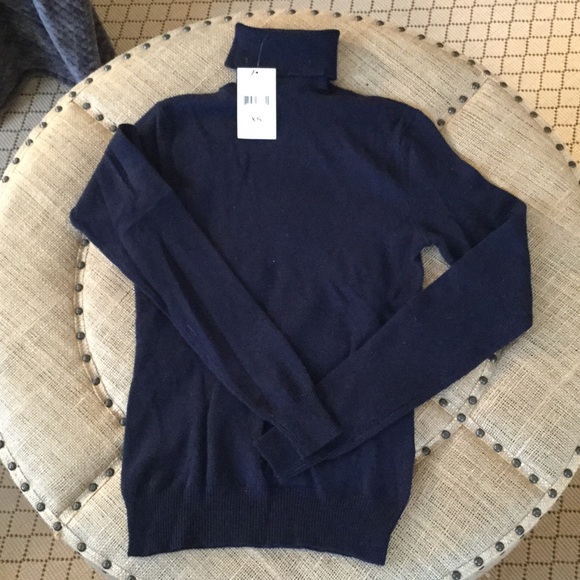 Navy Ralph Lauren rugby turtleneck XS with tags!