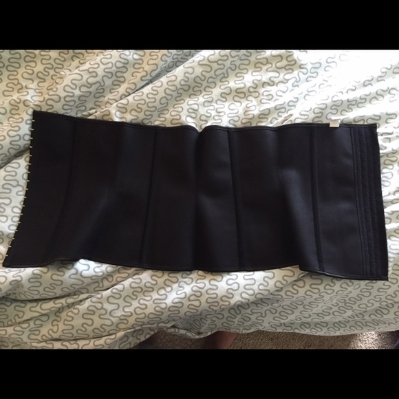 Additional Photos - Picture 2 of 4