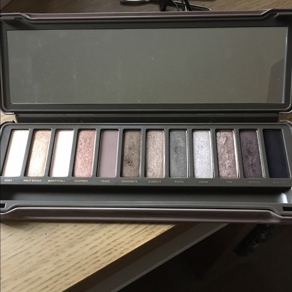 Urban Decay Naked 2 palette