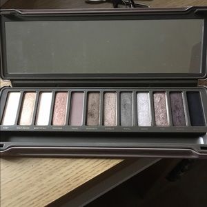Urban Decay Naked 2 palette