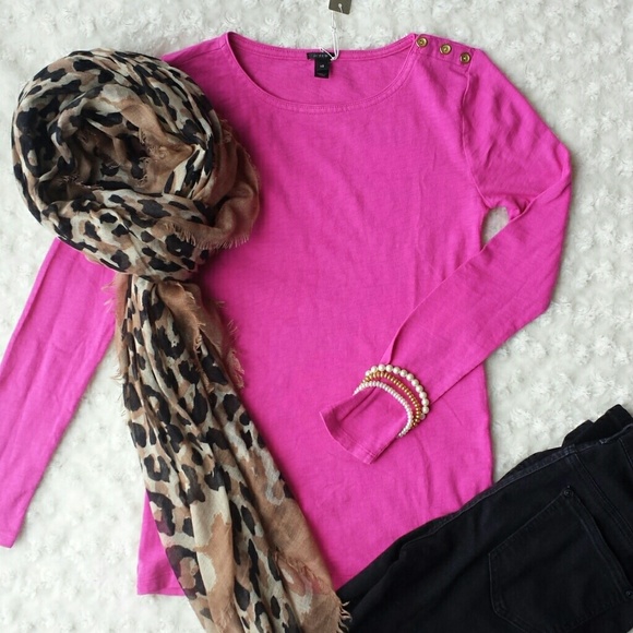 J. Crew Tops - J Crew painter tee with gold buttons