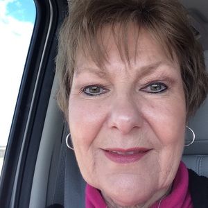 Meet your Posher, Linda