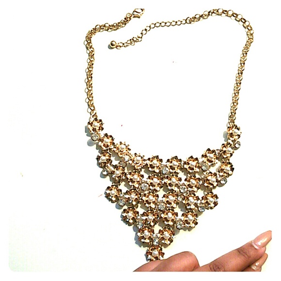 Gold flower necklace