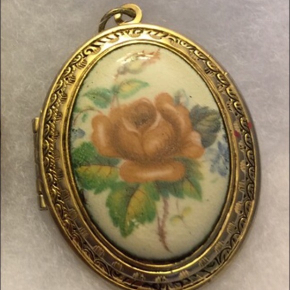 Locket
