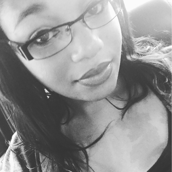 Meet your Posher, Daneisha