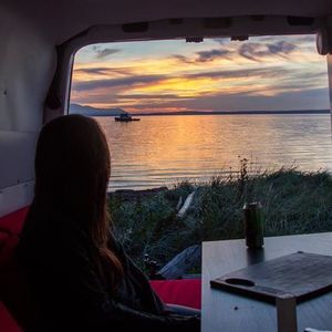 Meet your Posher, Cara