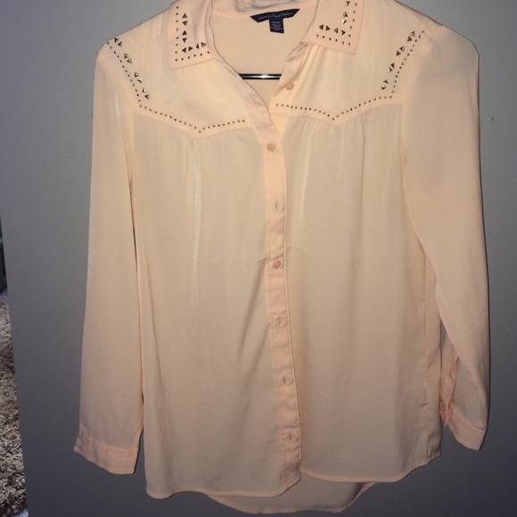 American eagle button down blouse