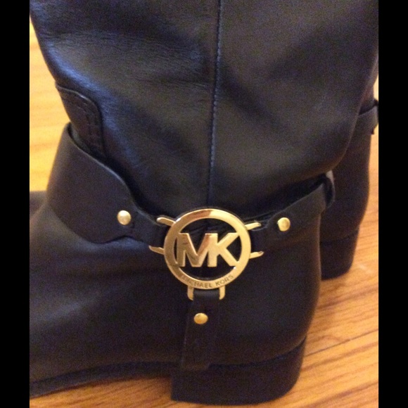 MICHAEL KORS BOOTS - Picture 2 of 4