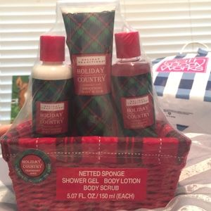 *SOLD* Holiday gift set
