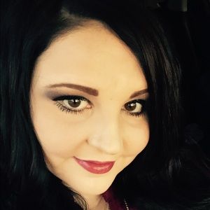 Meet your Posher, Tara