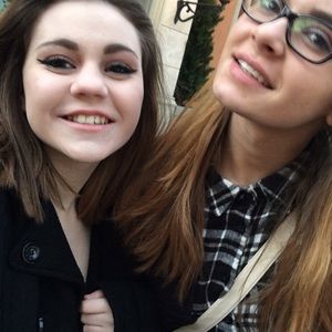 Meet your Posher, Alexyss