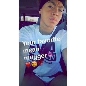 Meet your Posher, Aria