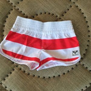 Roxy mini board shorts size 8 aus size XS