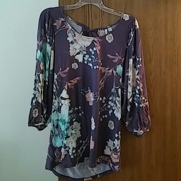 Lauren Conrad top