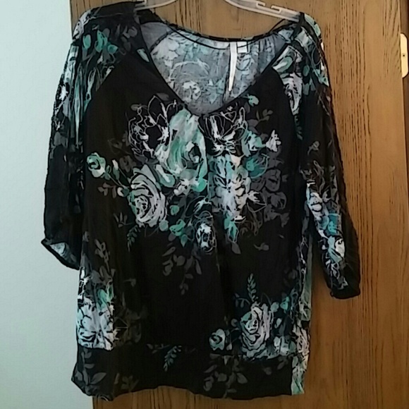 Lauren Conrad top