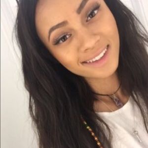 Meet your Posher, Lacey