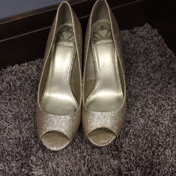 Fergaliciois gold sparkle heel