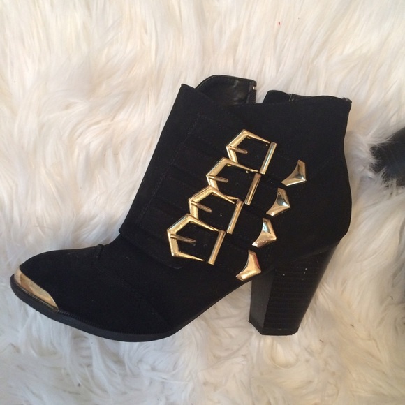 SOLD - HP π Buckle Booties - Picture 4 of 4