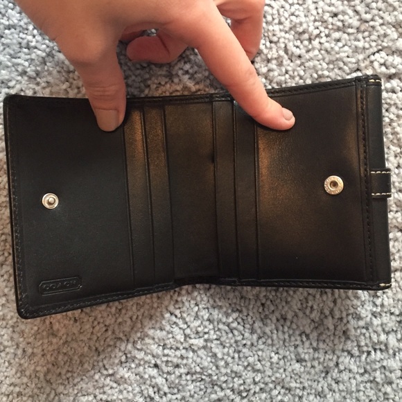Coach Wallet - Picture 3 of 4