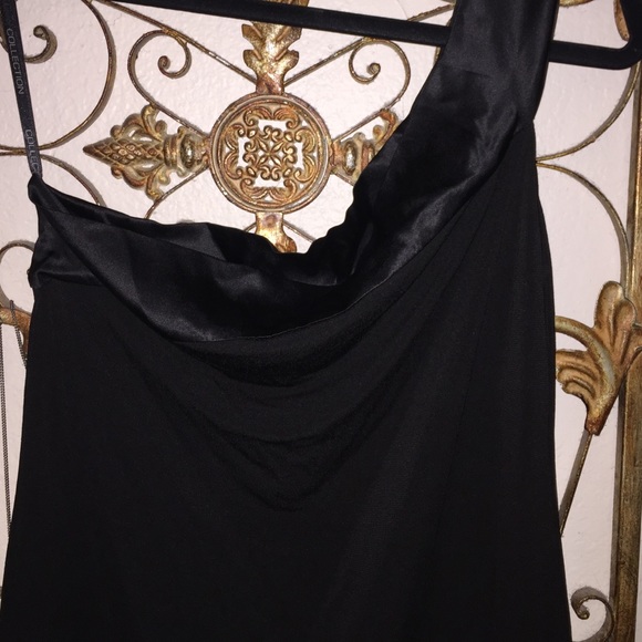 🆕 NWT Guess mini dress - Picture 4 of 4