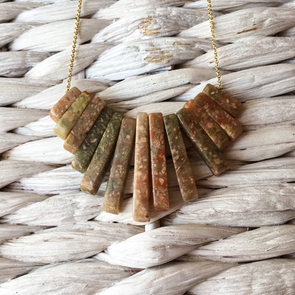 Sale Stone Jewelry Tiered Pendant Necklace