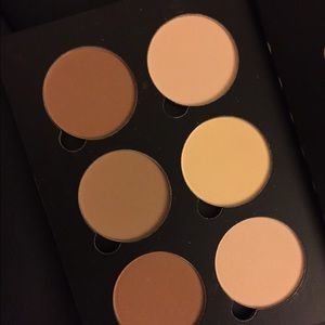 Anstasia Beverly Hills contour kit