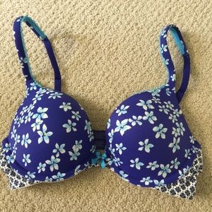 Beautiful blue VS bra