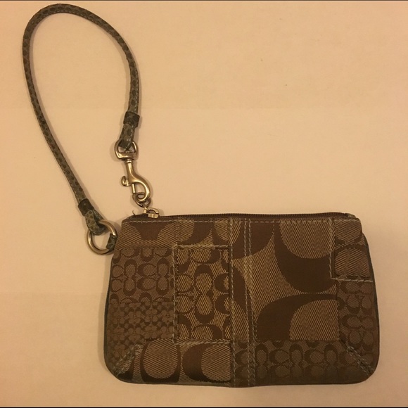 Coach Signature Patchwork Wristlet - Picture 4 of 6