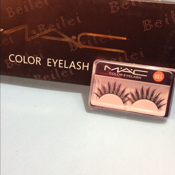 MAC false lashes