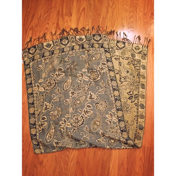 • SOLD • - Picture 2 of 2